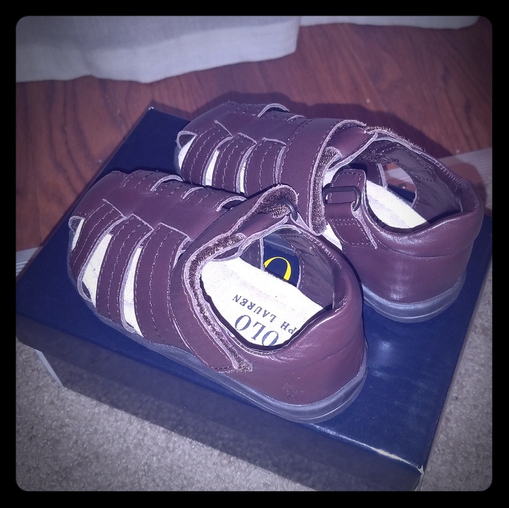 Kids sandals